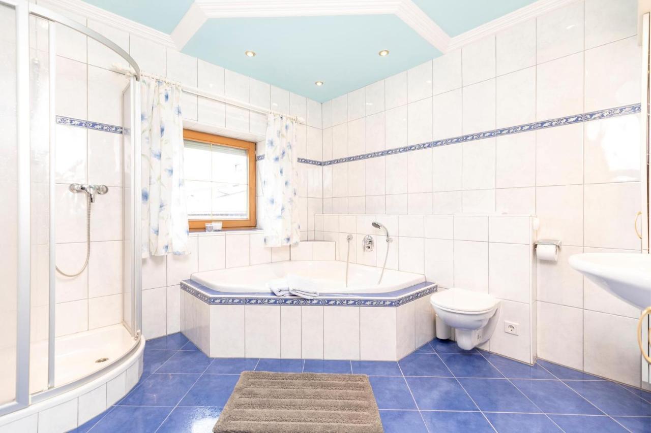 Holiday Home, Strass Im Zillertal Luaran gambar
