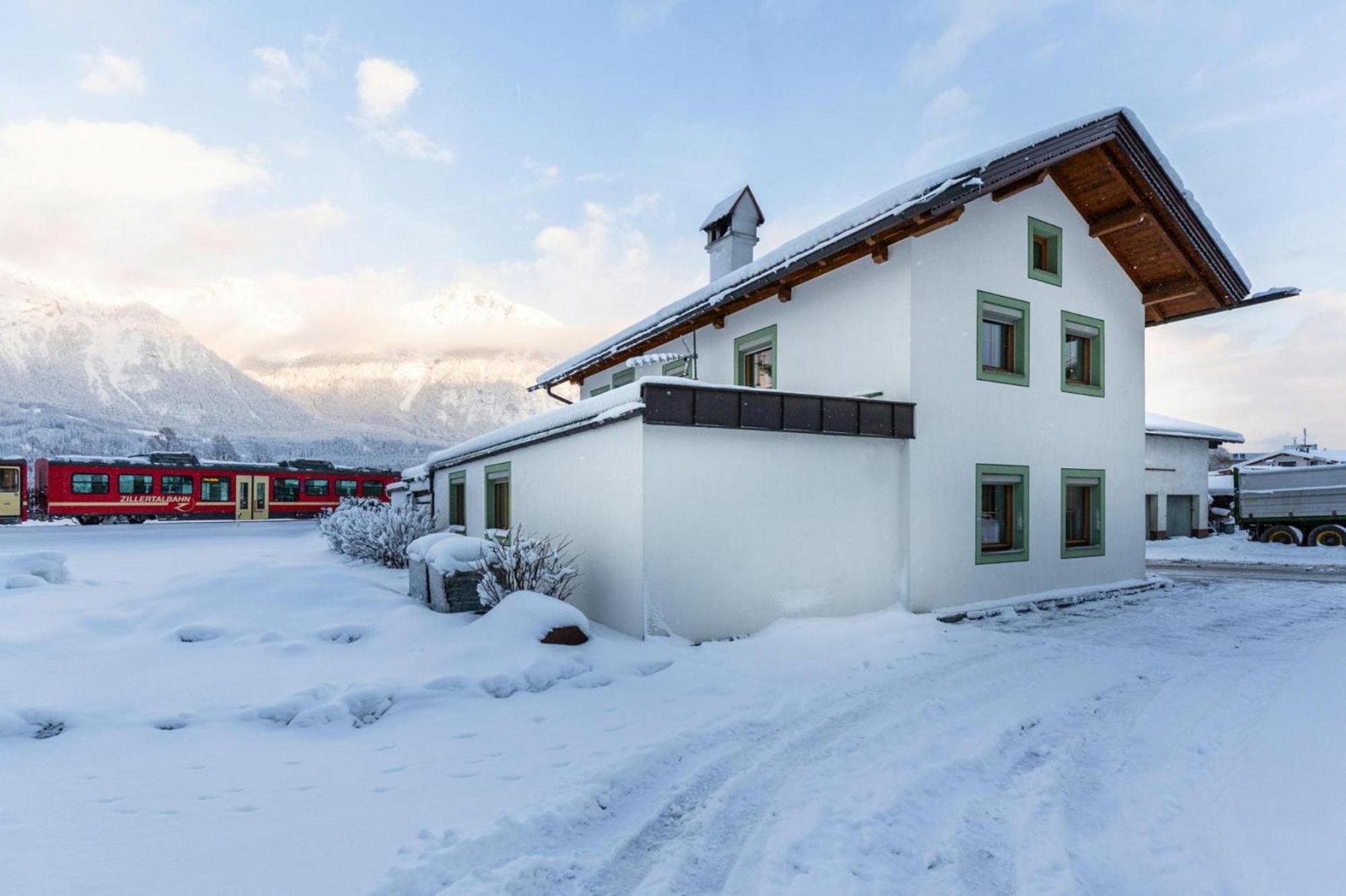 Holiday Home, Strass Im Zillertal Luaran gambar